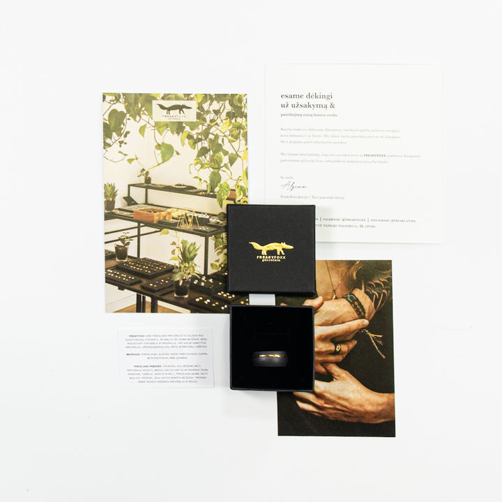 "Kanako" White Porcelain Ring With Gold