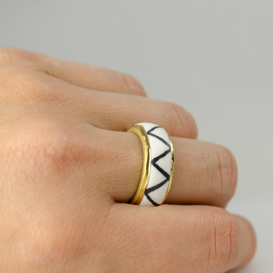 "Kanako" White Porcelain Ring With Gold