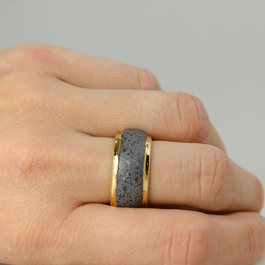 "Yuki" Porcelain Ring With Gold