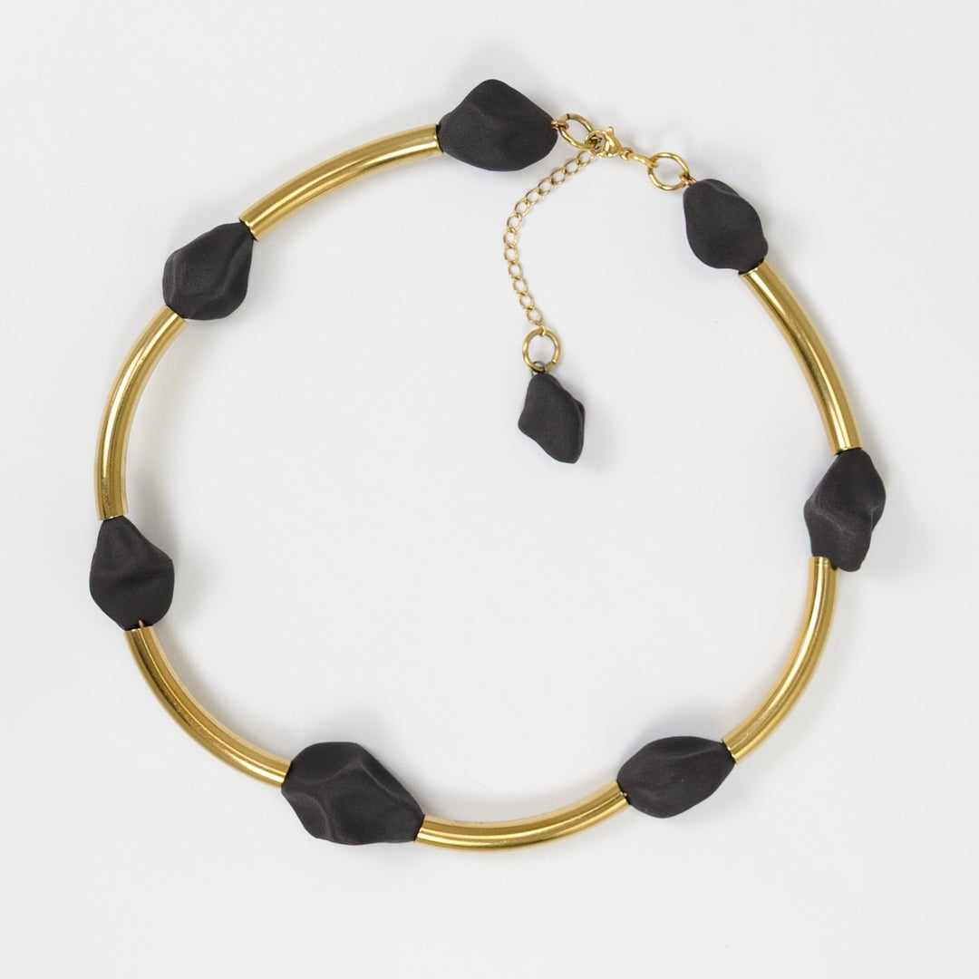 porcelain necklace , porceliano pakabukas, keramikins pakabutis. porceliano papuošalai. Rankų darbo papuošalai. Handmade ceramic pendant.