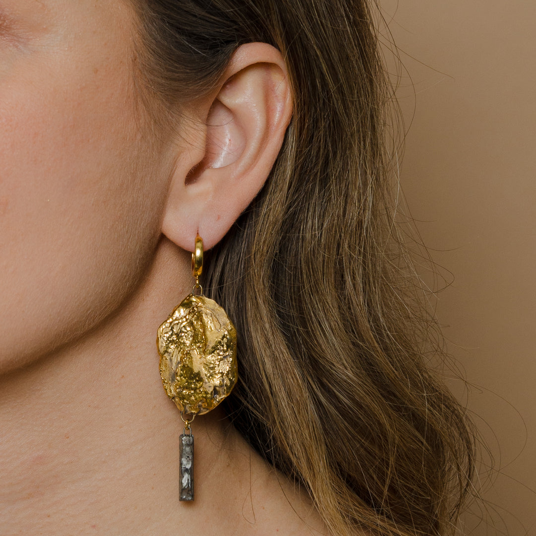 porcelain earrings , porceliano auskarai, keramikiniai auskarai. porceliano papuošalai. Rankų darbo papuošalai. Handmade ceramic earrings.