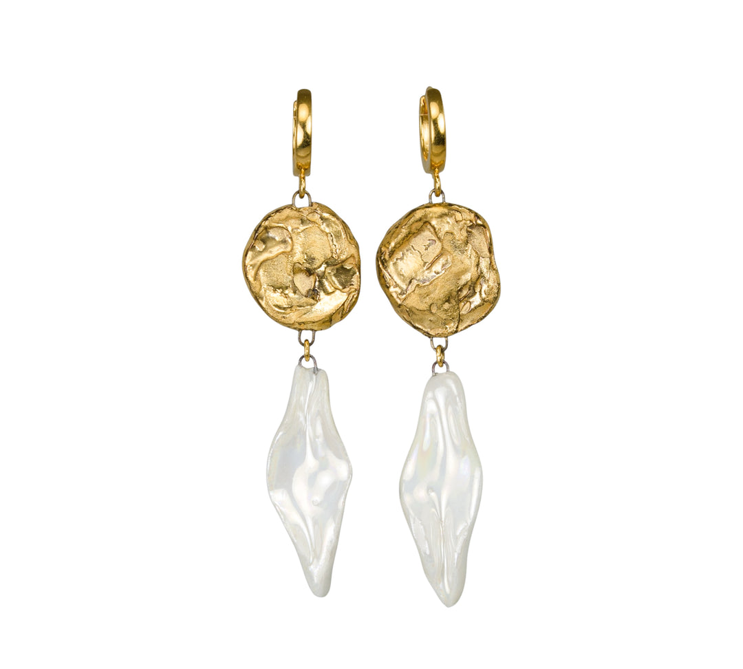 porcelain earrings , porceliano auskarai, keramikiniai auskarai. porceliano papuošalai. Rankų darbo papuošalai. Handmade ceramic earrings.