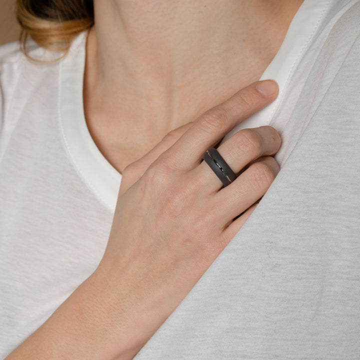 "Colby" Black Porcelain Ring With Platinum