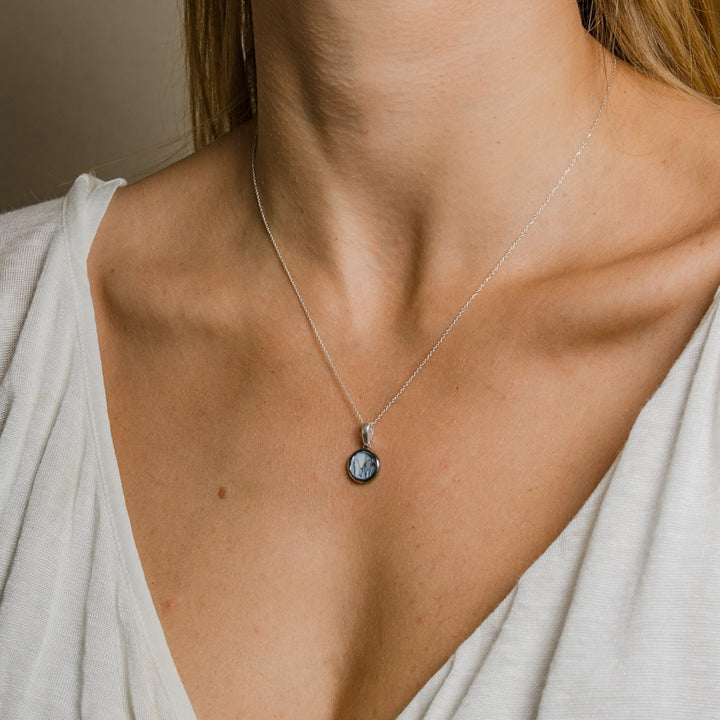 "Aria" small porcelain necklace