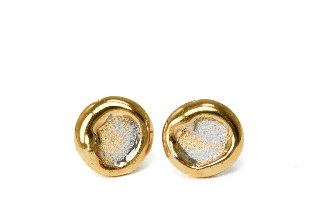 porceliano auskarai, keramikiniai auskarai, auskarai iš porceliano, auskarai iš keramikos, papuošalai iš porceliano, papuošalai iš keramikos, rankų darbu auskarai, porcelain earrings, porcelain jewelry, ceramic earrings, ceramic jewelry, handmade earrings, keramikiniai papuošalai, porceliano papuošalai, papuošalai Vilniuje, papuošalai Užupyje, juvelyrikos namai Vilniuje