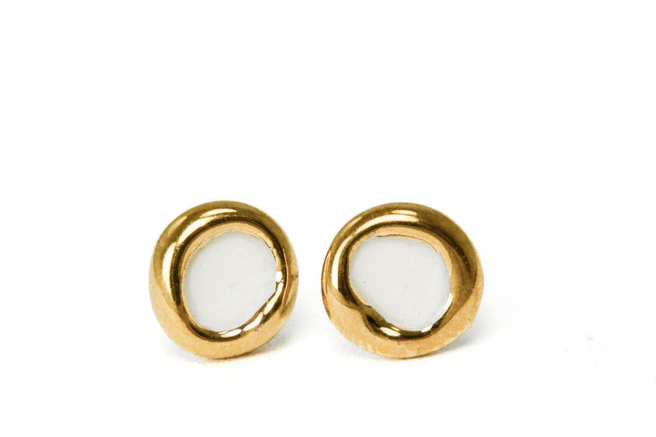 porceliano auskarai, keramikiniai auskarai, auskarai iš porceliano, auskarai iš keramikos, papuošalai iš porceliano, papuošalai iš keramikos, rankų darbu auskarai, porcelain earrings, porcelain jewelry, ceramic earrings, ceramic jewelry, handmade earrings, keramikiniai papuošalai, porceliano papuošalai, papuošalai Vilniuje, papuošalai Užupyje, juvelyrikos namai Vilniuje