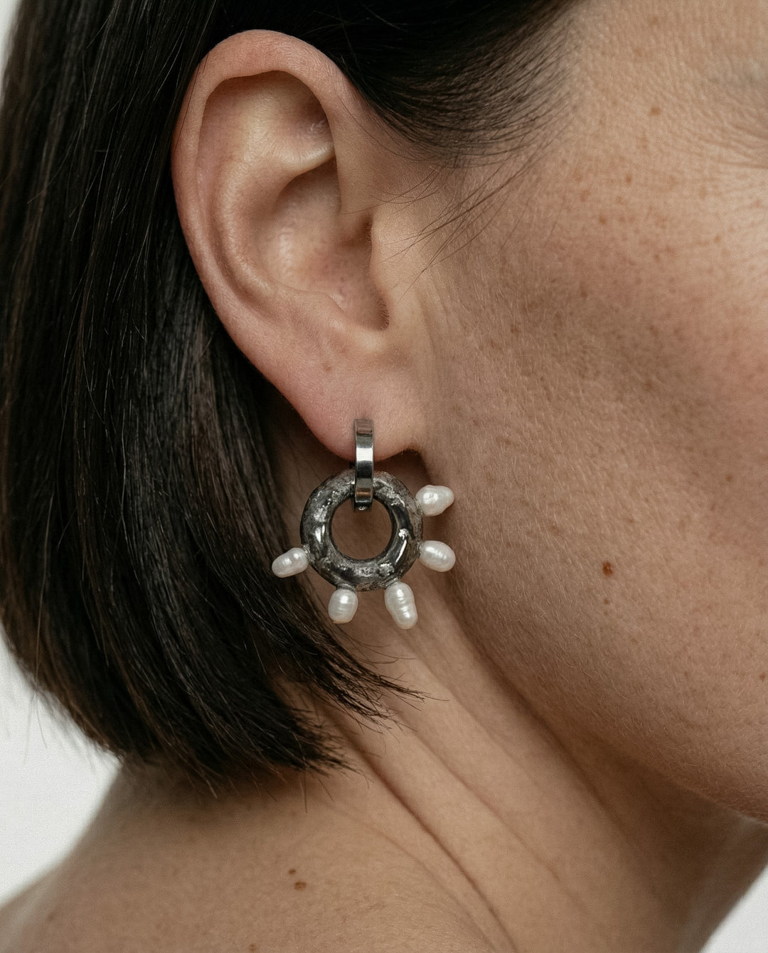 "Juno" Hoops With Charms Midi
