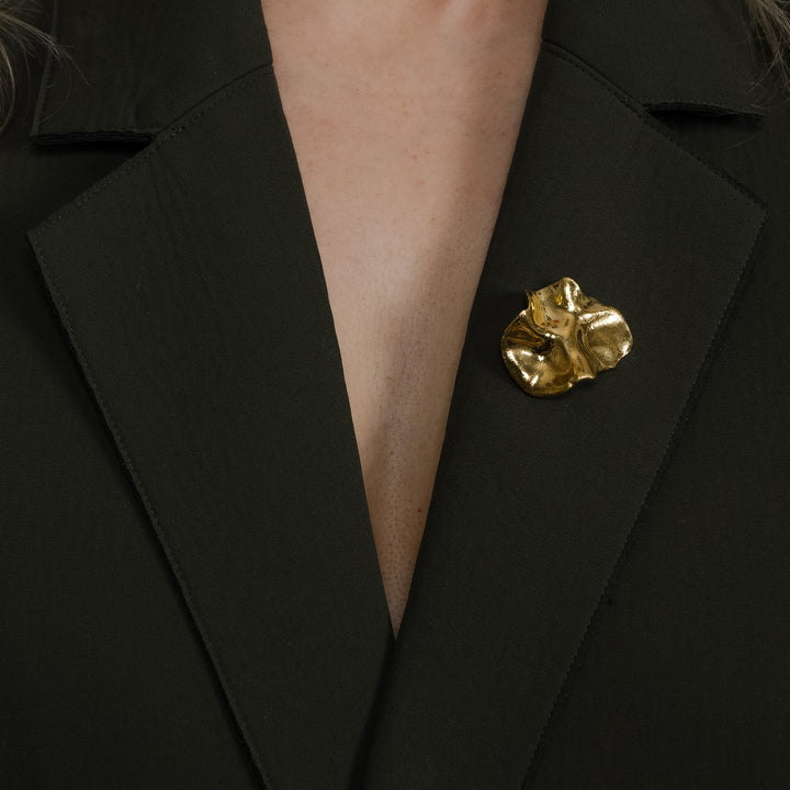 "Amara" porcelain brooch