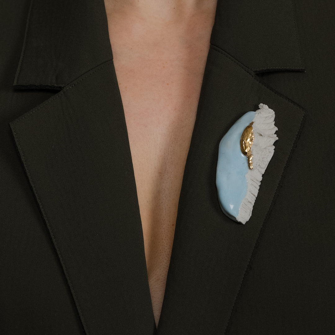 "Clarette" porcelain brooch