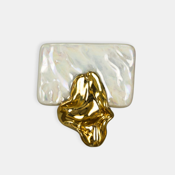 "Cecilia" porcelain brooch