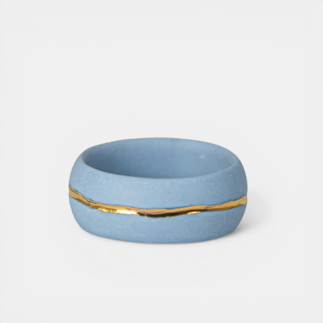 blue porcelain ring with gold