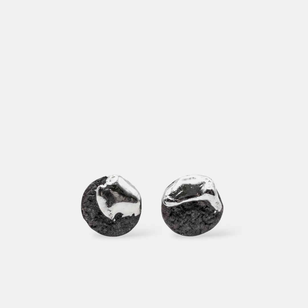 Dainty black porcelain earrings with platinum by freakyfixx