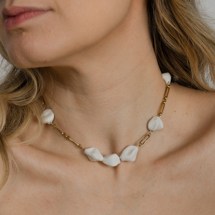 "Kalleno" porcelain necklace