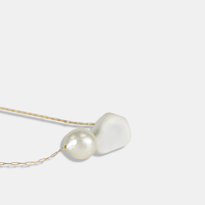 "Betiana" porcelain necklace