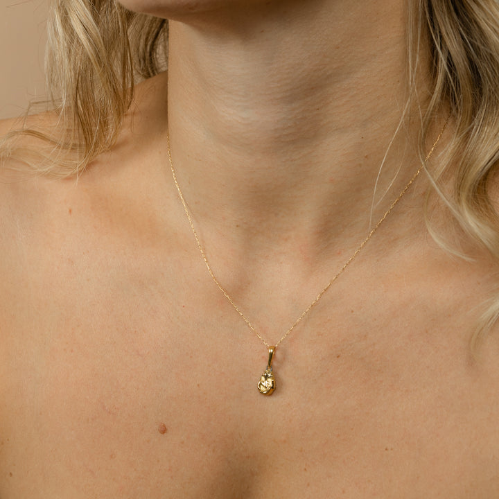 "Gwen" porcelain necklace