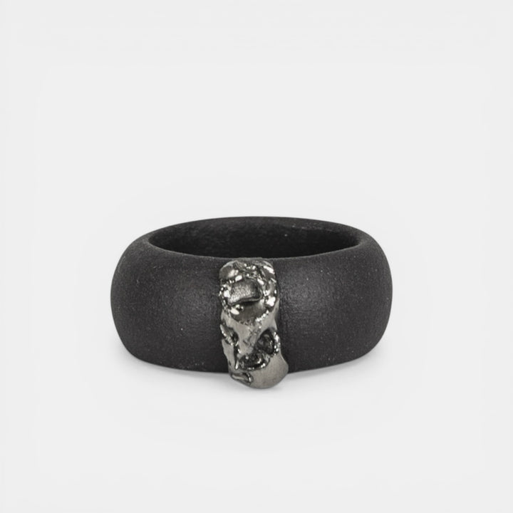 black porcelain ring with platinum by freakyfoxx